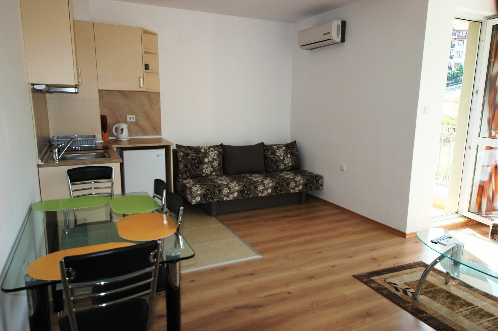 Menada Butterfly Apartment Sveti Vlas Exterior foto