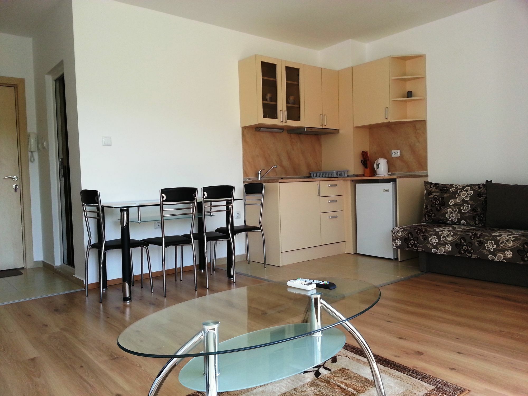 Menada Butterfly Apartment Sveti Vlas Exterior foto