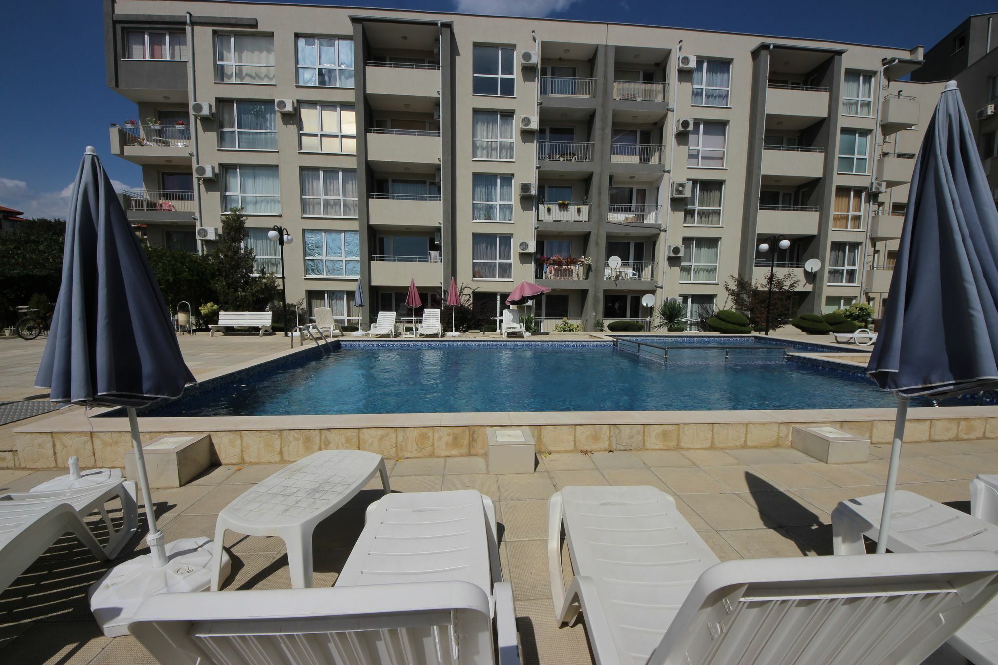Menada Butterfly Apartment Sveti Vlas Exterior foto